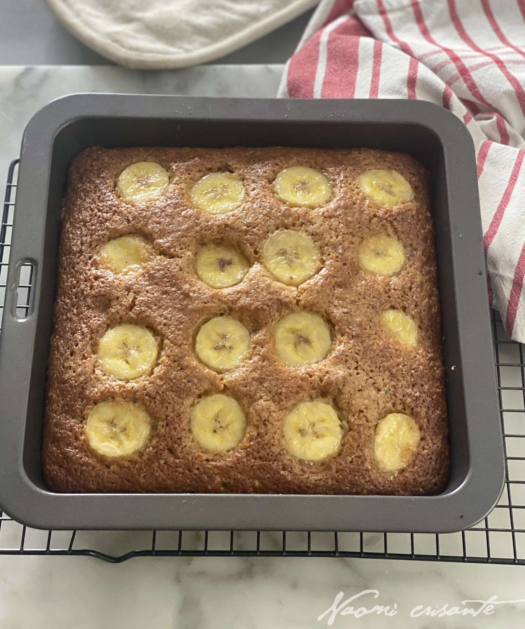 Banana Date Cake With Lotus Biscuit Topping - Culinary Nirvana
